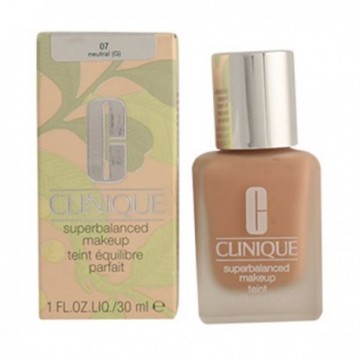 Clinique - SUPERBALANCED fluid 07-neutral 30 ml