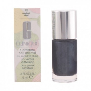 Clinique - A DIFFERENT NAIL ENAMEL 12-made of steel 9 ml